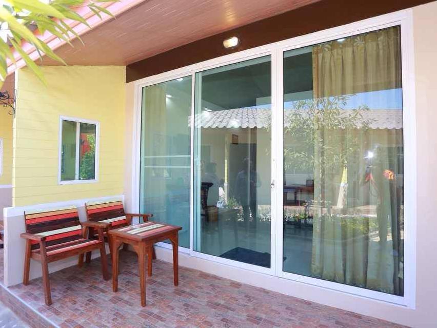 Q Zone Boutique House Hotel Пра Након Си Аютая Екстериор снимка