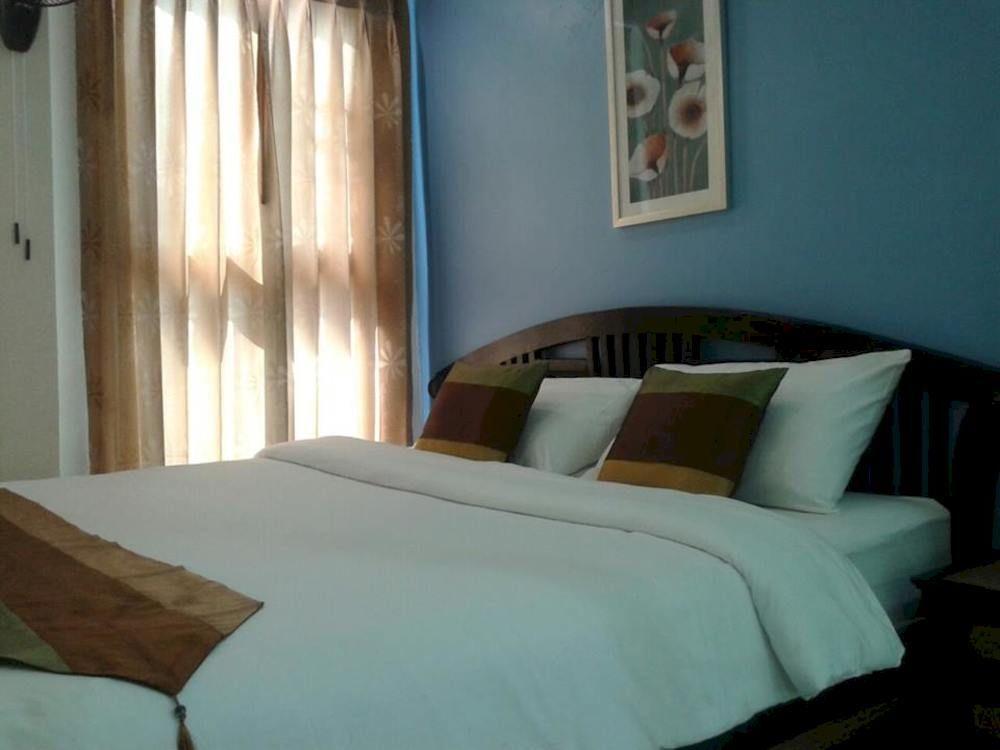 Q Zone Boutique House Hotel Пра Након Си Аютая Екстериор снимка